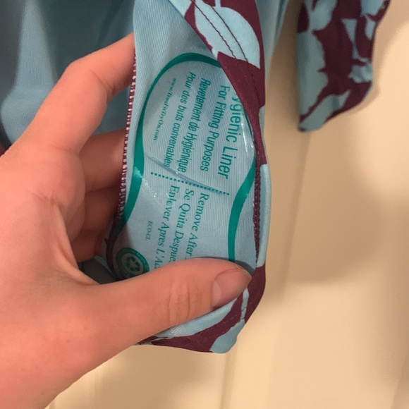 Nwt Kate spade floral halter plunging neckline one piece swimsuit Large - Picture 7 of 15